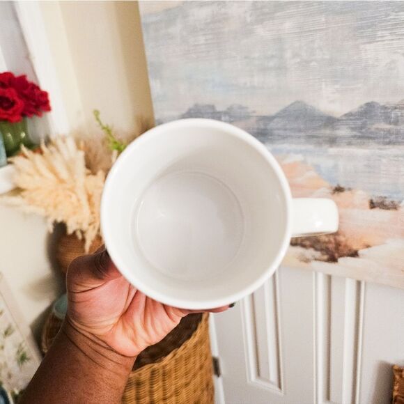 VTG 80's " Bearly Made It" Graduation Coffee Mug. - Picture 9 of 15